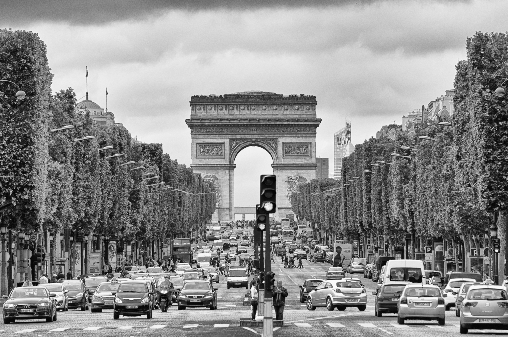 Paris – Die Stadt der Liebe in monochrom